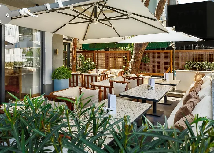 Sherwood Premio Hotel
